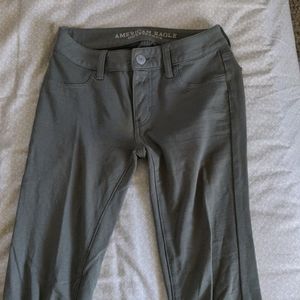 Olive American Eagle Jeggings!